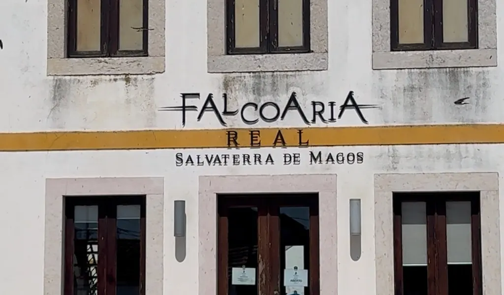 Falcoaria Real